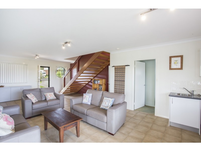 21 Kurrawa Drive, Kioloa NSW 2539