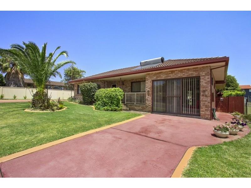 3 Augenaut Ave, Ulladulla NSW 2539