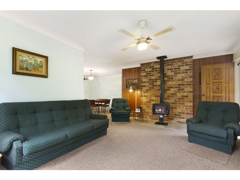 34 Lockhart Avenue, Mollymook Beach NSW 2539