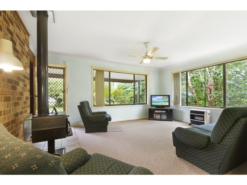 34 Lockhart Avenue, Mollymook Beach NSW 2539