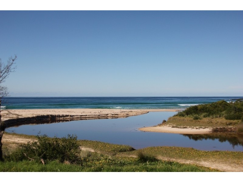 34 Lockhart Avenue, Mollymook Beach NSW 2539