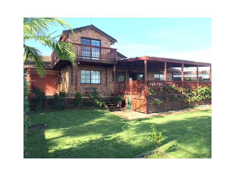 201 Matron Porter Drive, Narrawallee NSW 2539