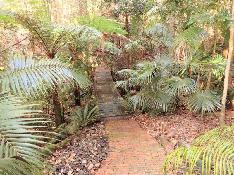 20 Brook Hollow Close, Woodstock NSW 2538