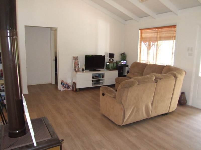 11 Aries Place, Narrawallee NSW 2539