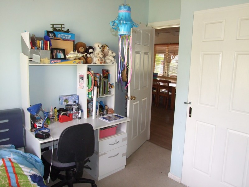 11 Aries Place, Narrawallee NSW 2539