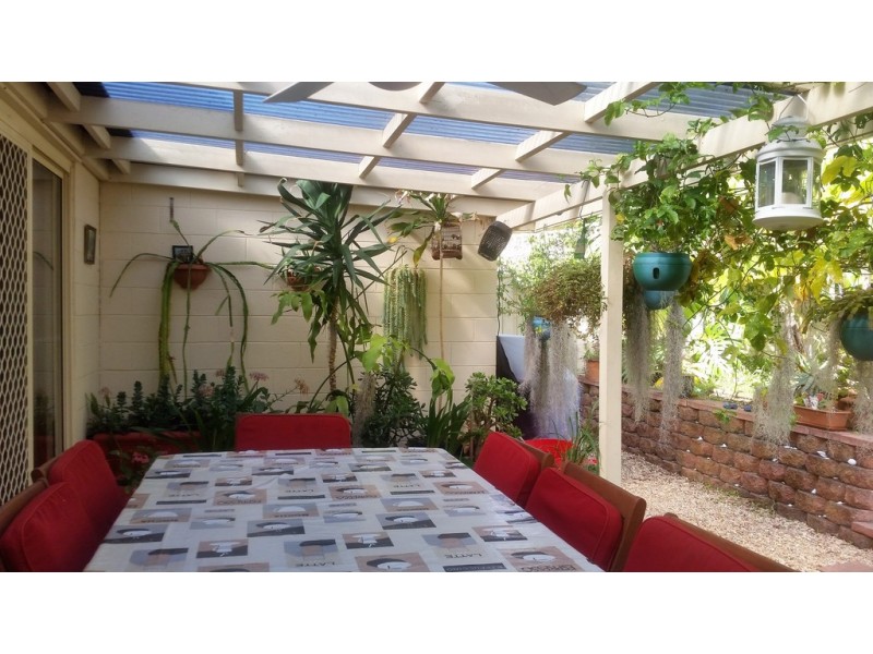 19 Woodglen Crescent, Mollymook Beach NSW 2539