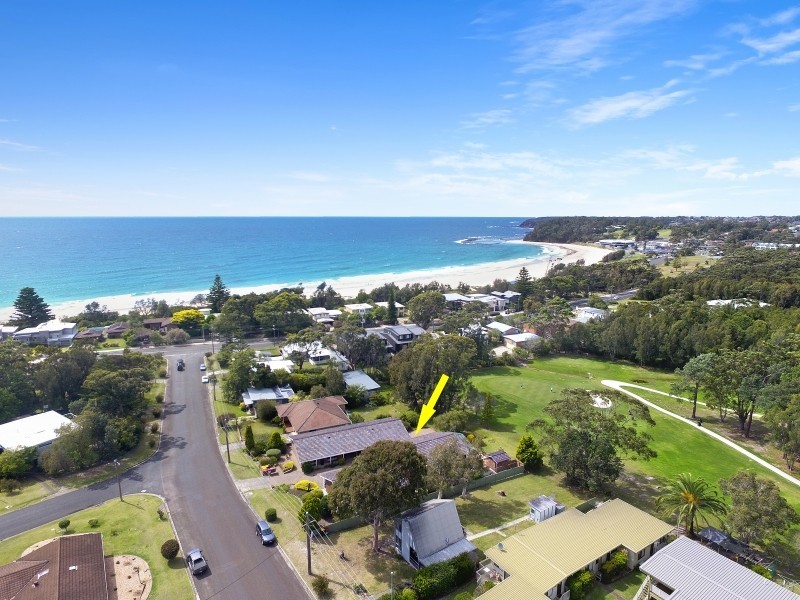 85 Clyde Street, Mollymook Beach NSW 2539
