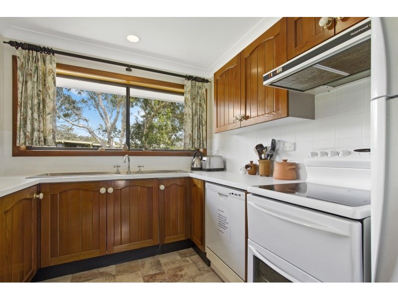 85 Clyde Street, Mollymook Beach NSW 2539