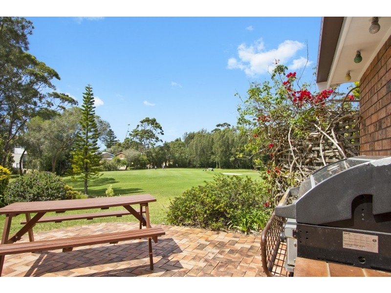 85 Clyde Street, Mollymook Beach NSW 2539