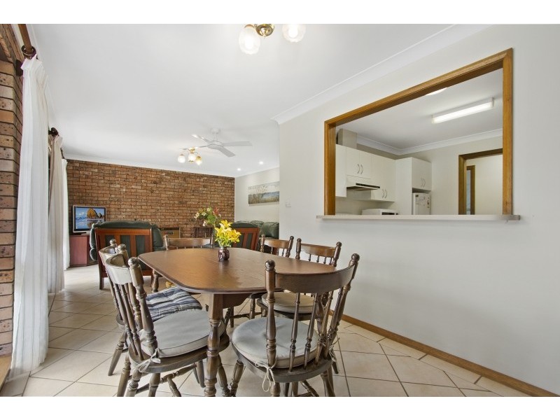 85 Clyde Street, Mollymook Beach NSW 2539