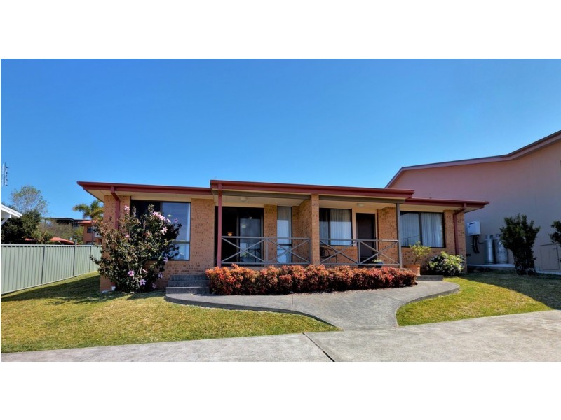 64 Seaview Street, Mollymook NSW 2539