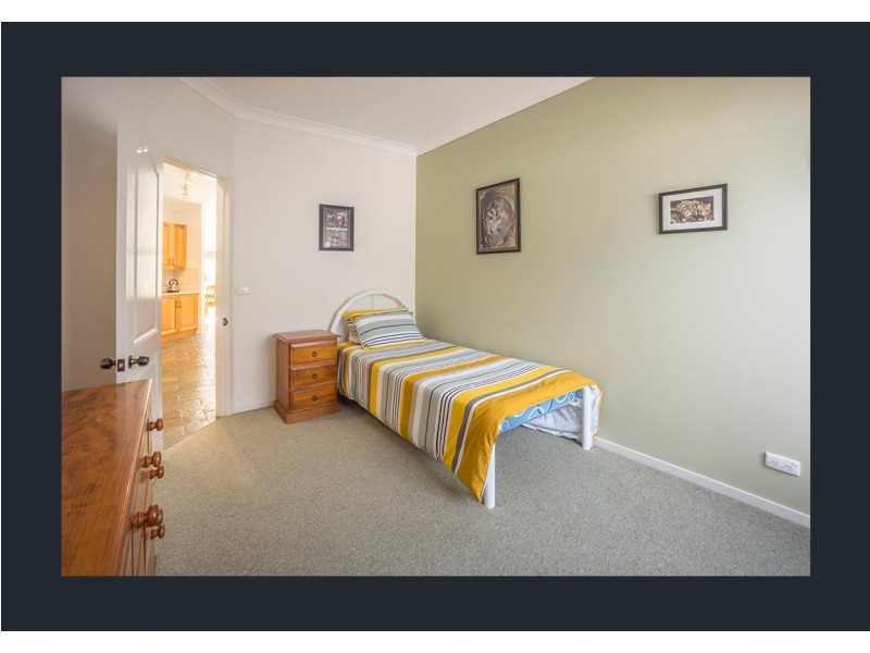 4 Walpole Ave, Ulladulla NSW 2539