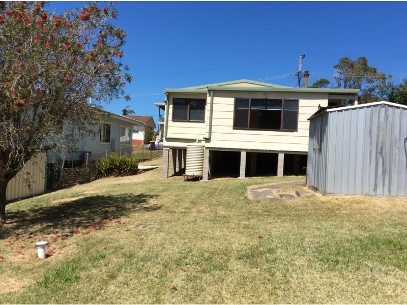 12 Canberra Cres, Burrill Lake NSW 2539