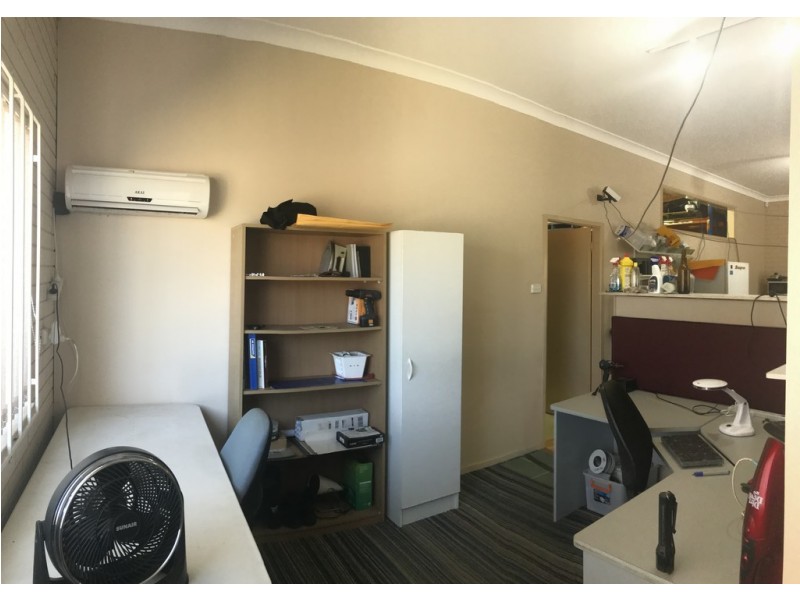 3/2a Aroo Road, Ulladulla NSW 2539