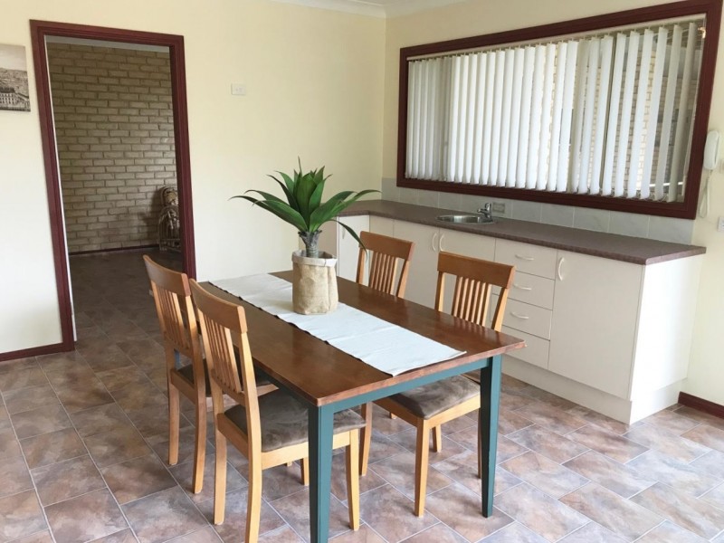 20 Seascape Close, Narrawallee NSW 2539