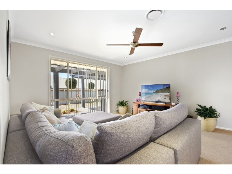 41 Royal Mantle Drive, Ulladulla NSW 2539