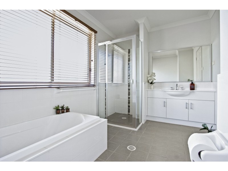 41 Royal Mantle Drive, Ulladulla NSW 2539