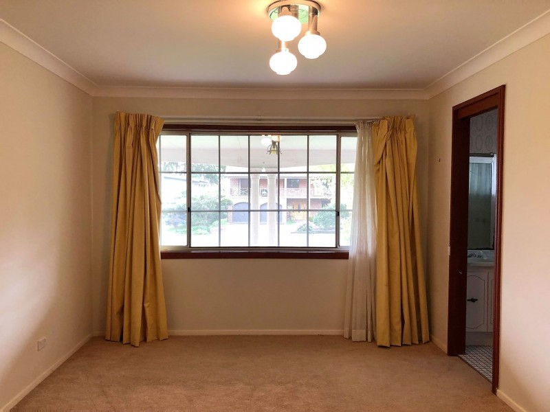 19 Bannister Head Road, Mollymook Beach NSW 2539