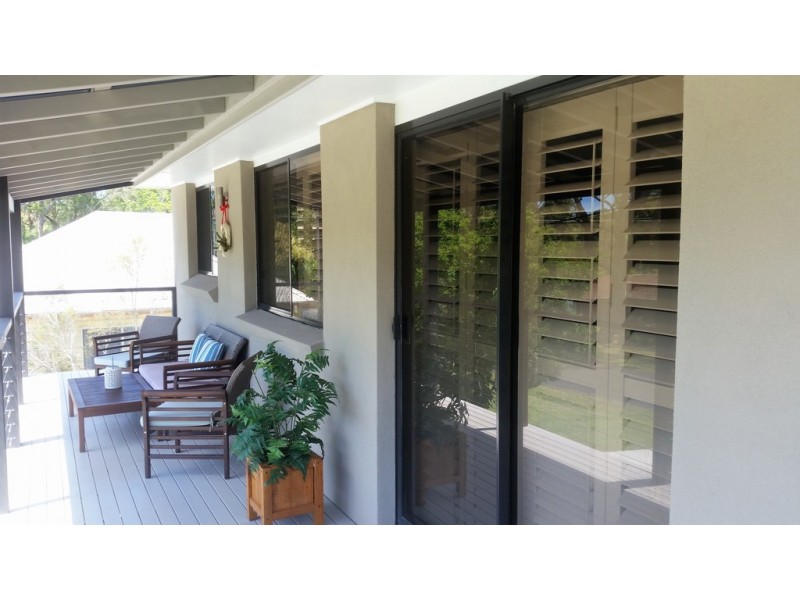 13 Anglers Parade, Fishermans Paradise NSW 2539