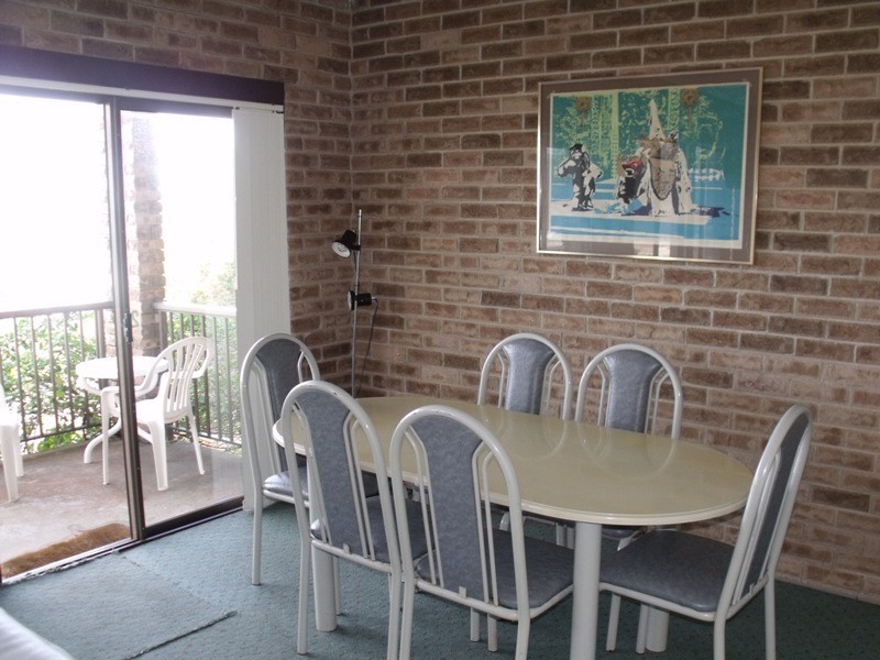 2/16 Beach, Mollymook NSW 2539