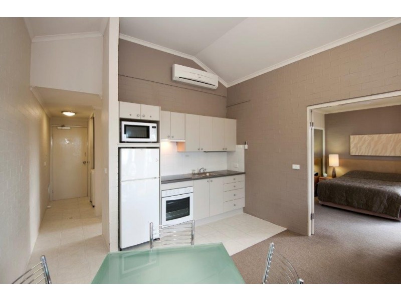 6 and 7/19 Golf Avenue, Mollymook NSW 2539