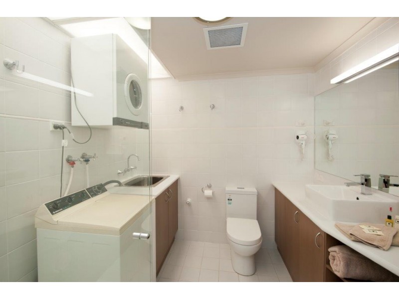 6 and 7/19 Golf Avenue, Mollymook NSW 2539