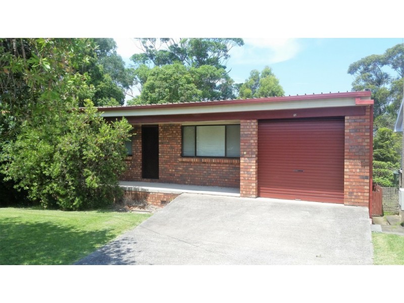 10 Park View Parade, Mollymook Beach NSW 2539
