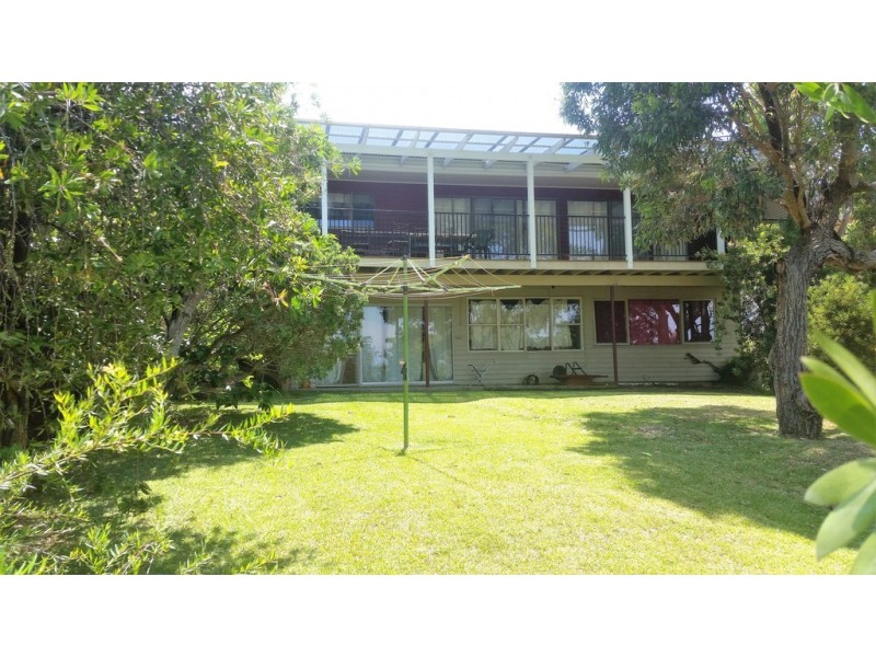 10 Park View Parade, Mollymook Beach NSW 2539