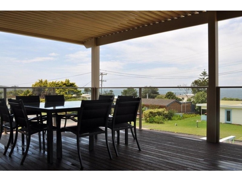 25 Highview Dr, Dolphin Point NSW 2539