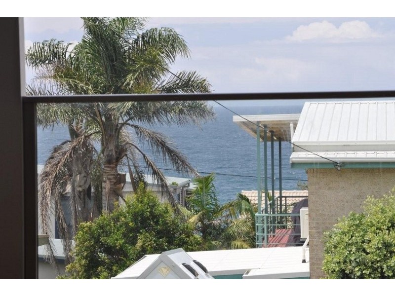25 Highview Dr, Dolphin Point NSW 2539