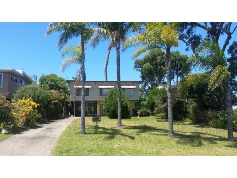 88 Carroll Avenue, Mollymook Beach NSW 2539
