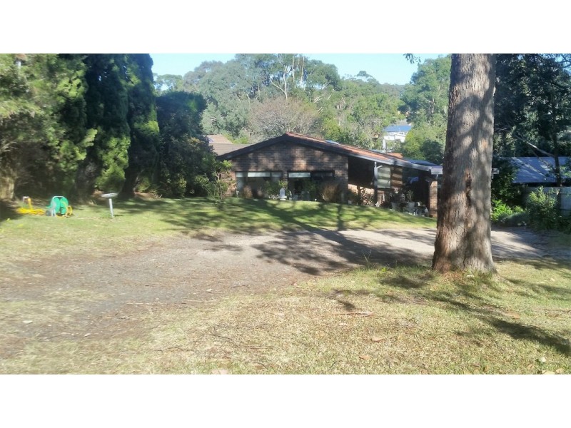10 Bond Place, Mollymook Beach NSW 2539