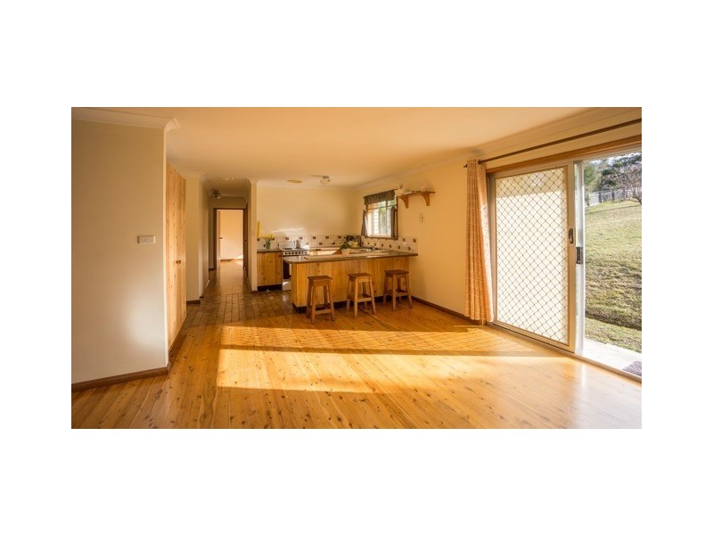 33 Clissold St, Mollymook Beach NSW 2539