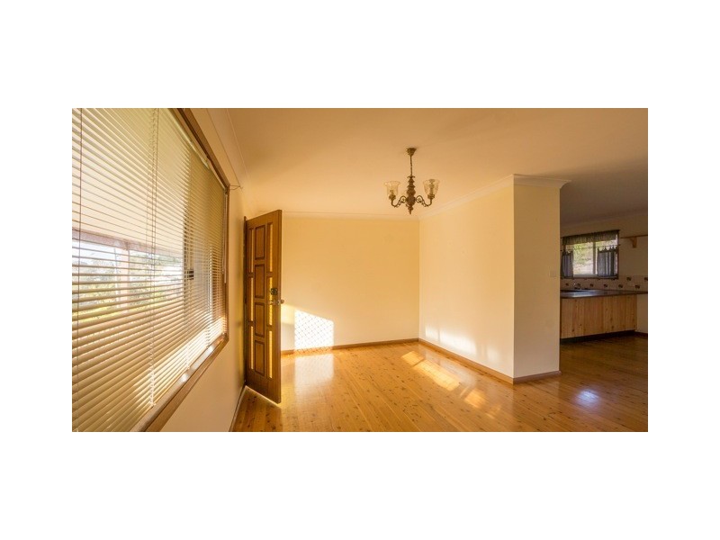 33 Clissold St, Mollymook Beach NSW 2539