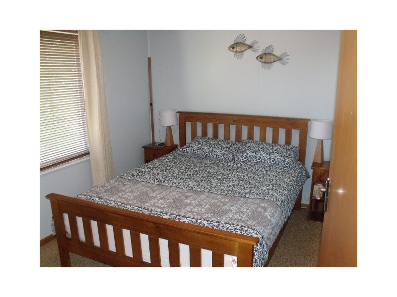 27 Parkview Parade, Mollymook NSW 2539