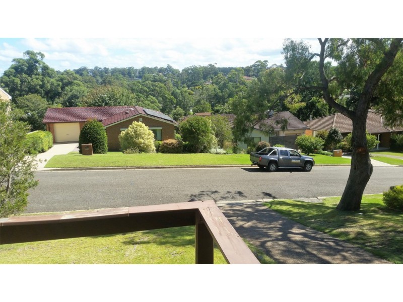 3 Bond Place, Mollymook Beach NSW 2539