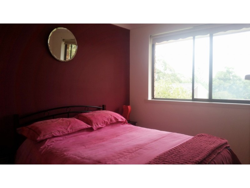 3 Bond Place, Mollymook Beach NSW 2539