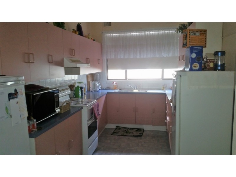 16 Queanbeyan Avenue, Burrill Lake NSW 2539