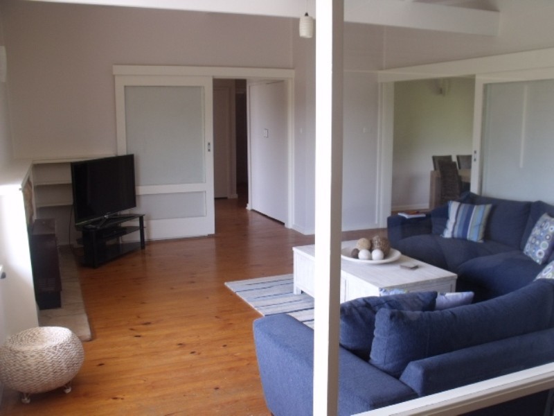 57 Donlan Road, Mollymook Beach NSW 2539