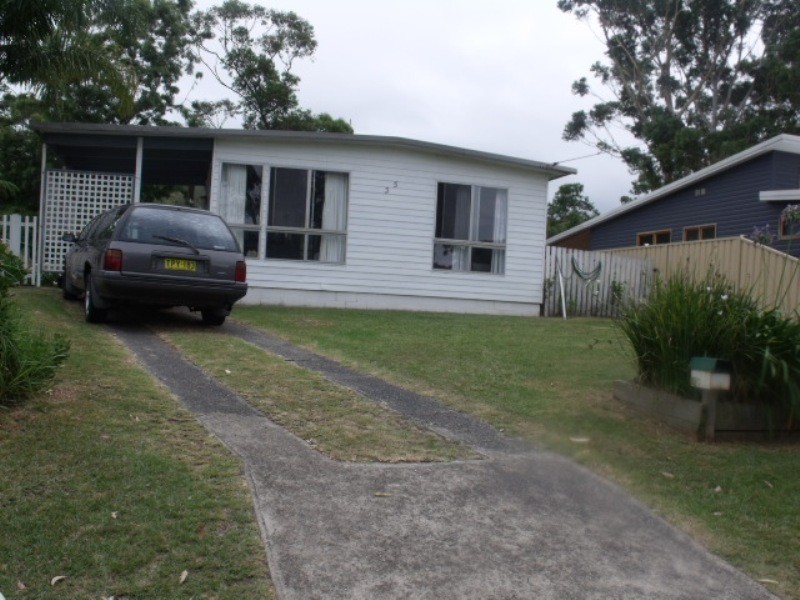 35 Bangalow Street, Narrawallee NSW 2539