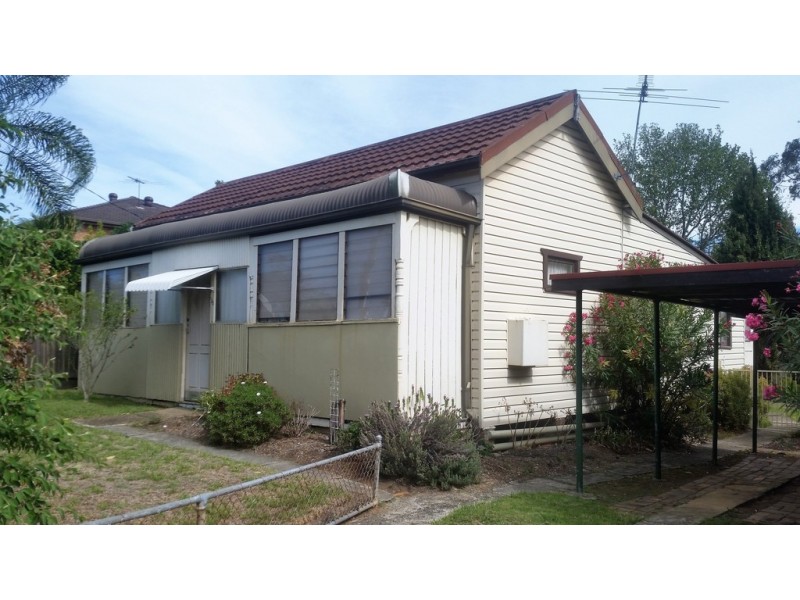 35 Chamberlain Road, Guildford NSW 2161