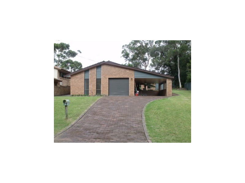 2 Ross Avenue, Narrawallee NSW 2539