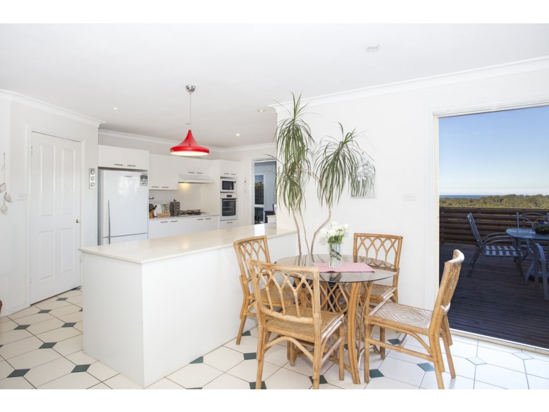 10 The Green, Mollymook NSW 2539