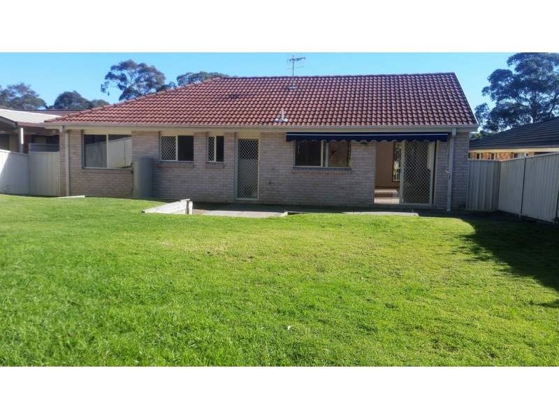 13 George Avenue, Kings Point NSW 2539