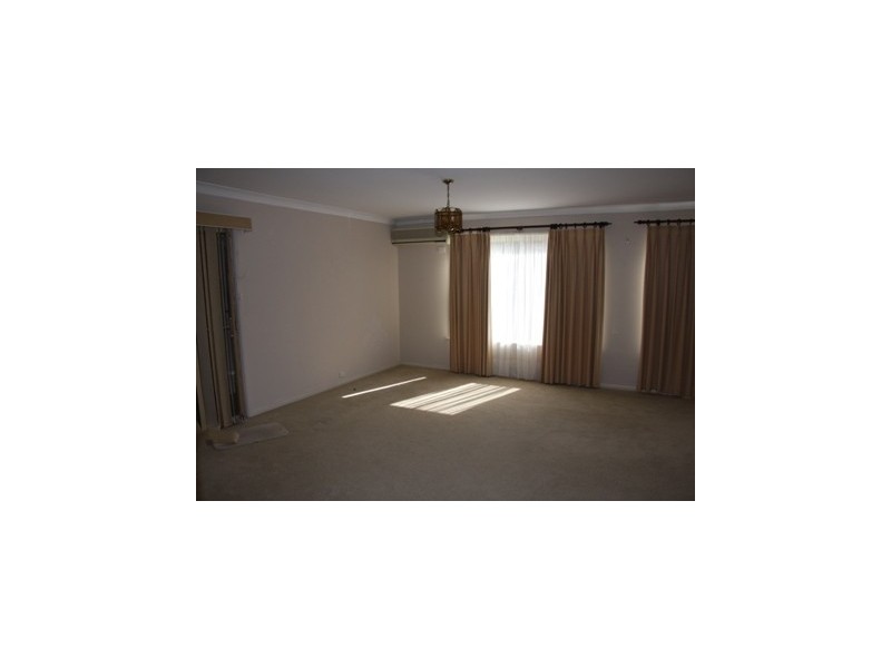 13 Balmoral Road, Burrill Lake NSW 2539