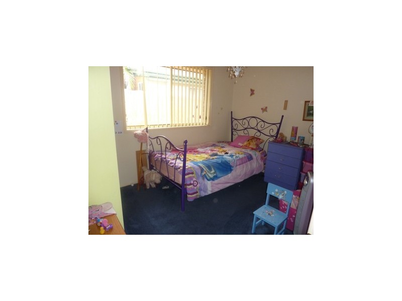 74 Princes Highway, Lake Tabourie NSW 2539