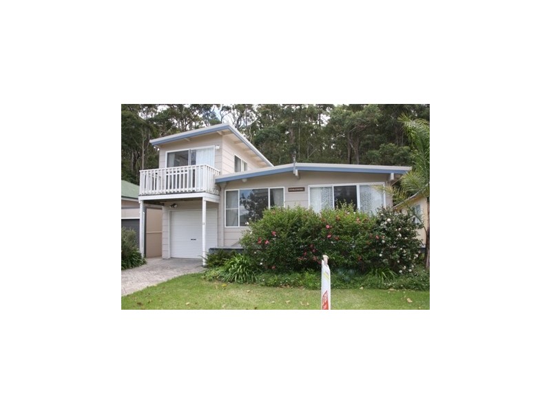 13 Kendall Crescent, Burrill Lake NSW 2539