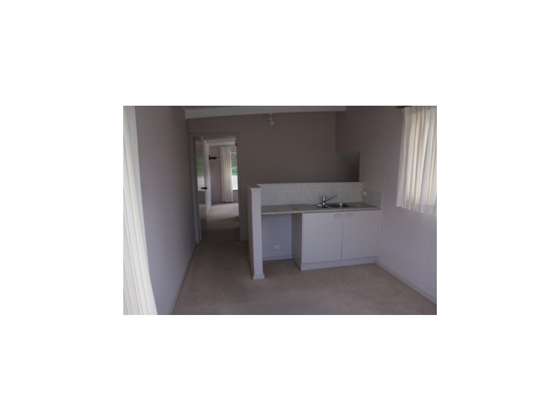 13 Kendall Crescent, Burrill Lake NSW 2539
