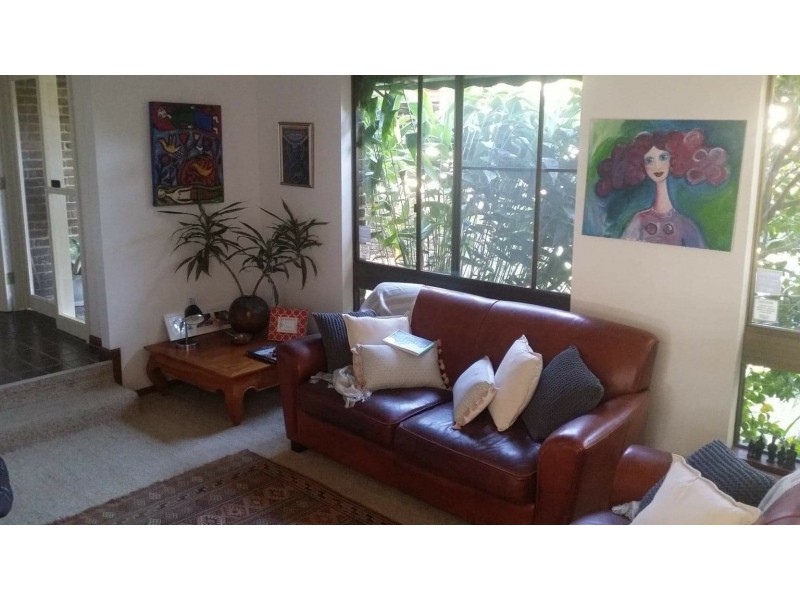 26 Clissold St, Mollymook NSW 2539