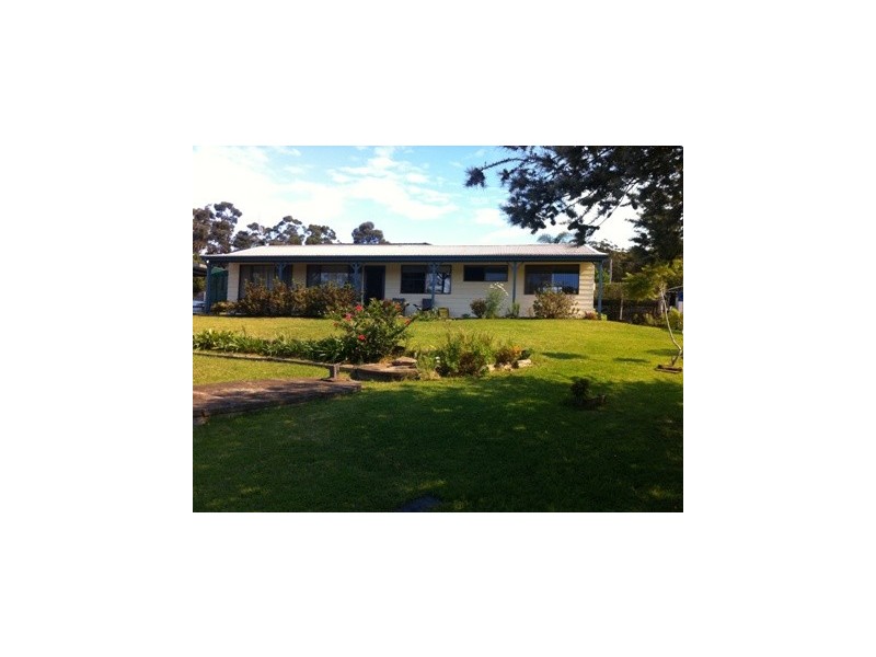 26 Lyra Drive, Lake Tabourie NSW 2539